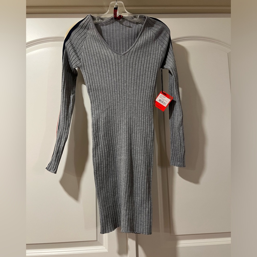 NWT Grey Ribbed Dress with stripe on arm Size S